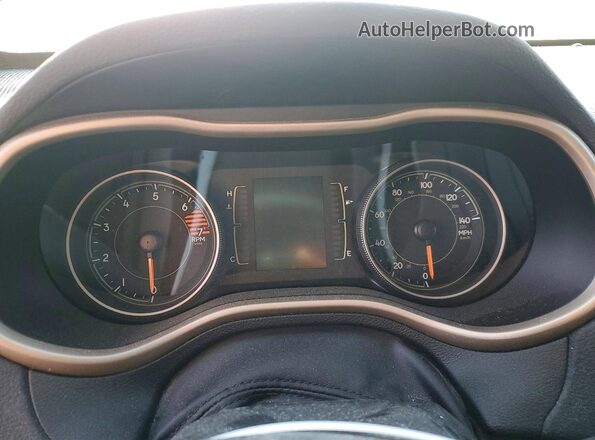 1C4PJLCB5JD544661 2018 JEEP CHEROKEE Blue Vista de los asientos traseros