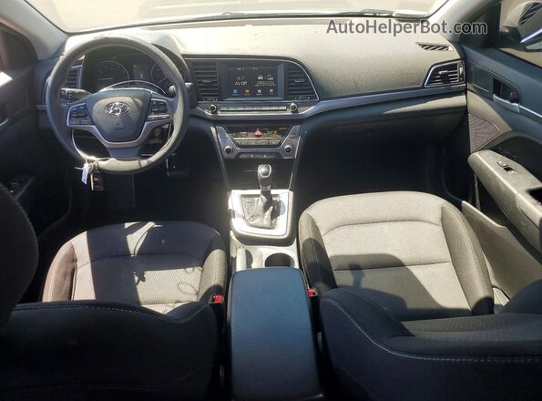 5NPD84LF0JH220275 2018 HYUNDAI ELANTRA Серебряный Вид щитка приборов