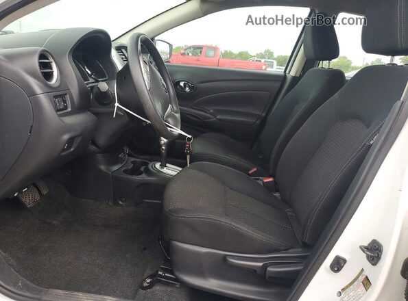 3N1CN7AP0KL850609 2019 NISSAN VERSA White Vista del salpicadero
