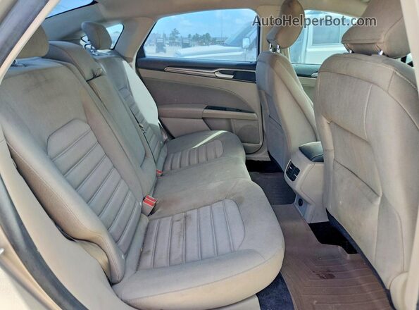 3FA6P0H72JR196540 2018 FORD FUSION Beige Սալոնի հետևի տեսք