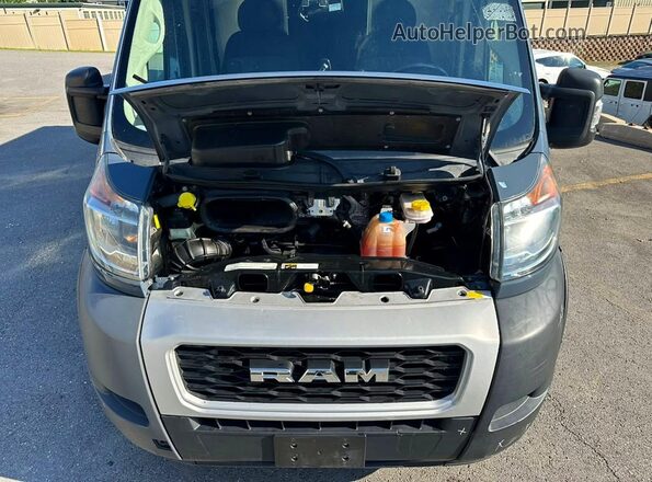 3C6URVJG9KE558902 2019 RAM PROMASTER Синий Вид салона спереди