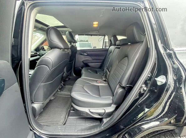 5TDKDRBH2PS010377 2023 TOYOTA HIGHLANDER Black Engine compartment view