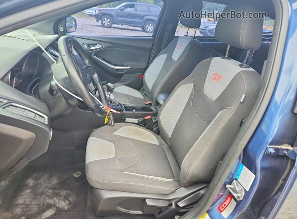 1FADP3L96JL208155 2018 FORD FOCUS Blue წინა პანელის ხედი