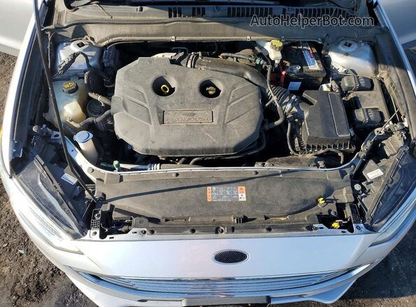 3FA6P0D94JR137254 2018 FORD FUSION Gray Вид підкапотного простору