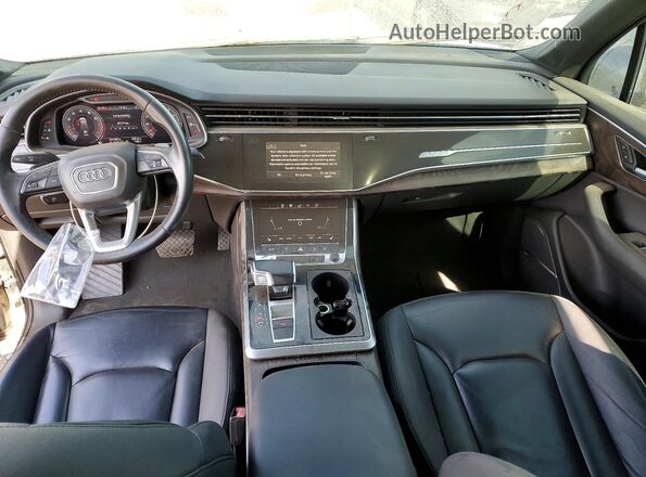 WA1LXAF74LD002277 2020 AUDI Q7 Black Вид щитка приладів
