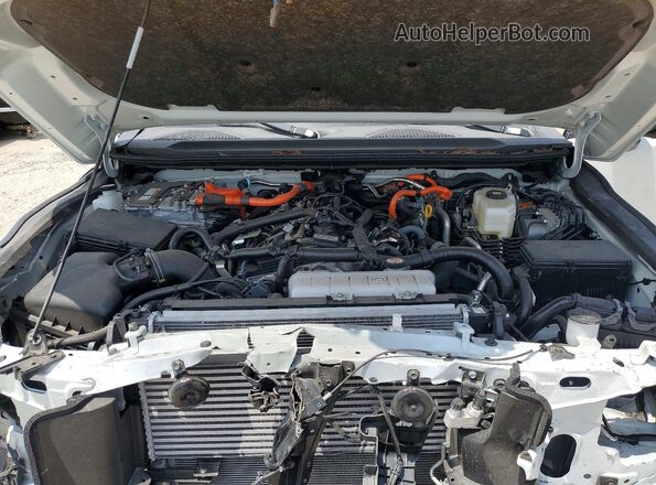 JTEABFAJ3TK050551 2026 TOYOTA LAND CRUIS White VIN կոդի պիտակի տեսք