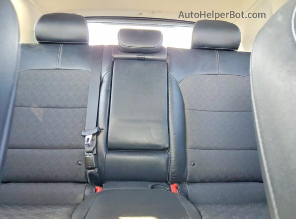 KNDCD3LD3K5332294 2019 KIA NIRO Silver უკანა სალონის ხედი