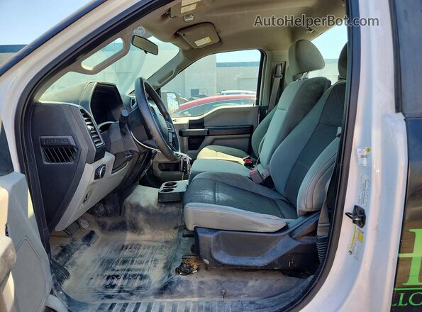 1FTMF1C83HKD72827 2017 FORD F150 Black Widok deski rozdzielczej