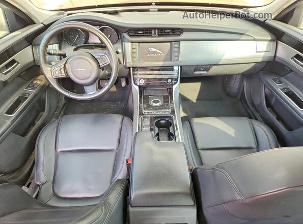 SAJBR4FX1JCY69492 2018 JAGUAR XF White Вид щитка приладів