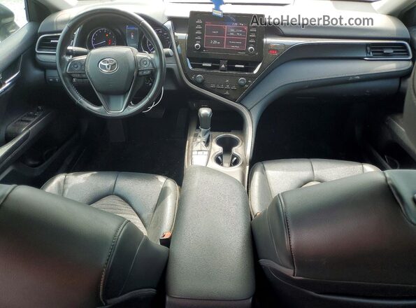 4T1G11AK9NU713041 2022 TOYOTA CAMRY Silver Vista de los asientos traseros
