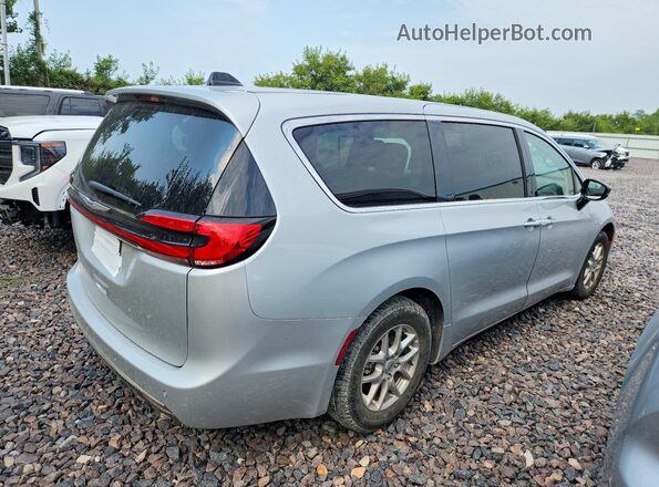 2C4RC1BG0RR155374 2024 CHRYSLER PACIFICA Silver Trasero derecho