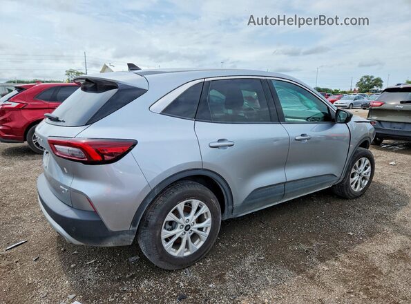 1FMCU9GN9PUA32936 2023 FORD ESCAPE Серебряный Передняя правая четверть