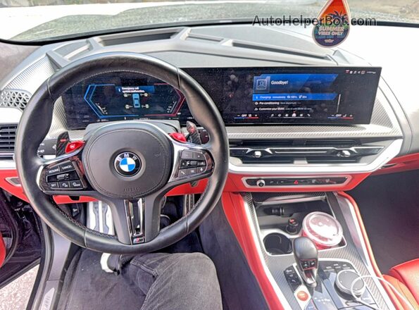 5YM23CS06S9Z98899 2025 BMW XM Black Widok tylnych siedzeń