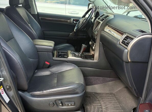 JTJBM7FX8J5186558 2018 LEXUS GX Silver Вид ззаду