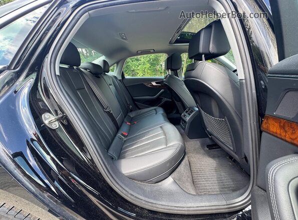 WAUENAF48KN002542 2019 AUDI A4 Black Widok wnętrza z przodu