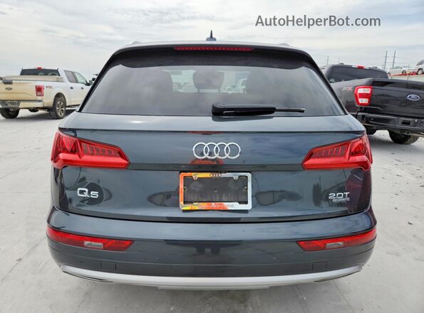 WA1CNAFY5J2017801 2018 AUDI Q5 Black Front interior view
