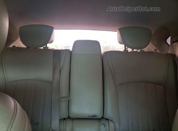 JN1BJ0RP7GM233935 2016 INFINITI QX50 White Widok wnętrza z tyłu