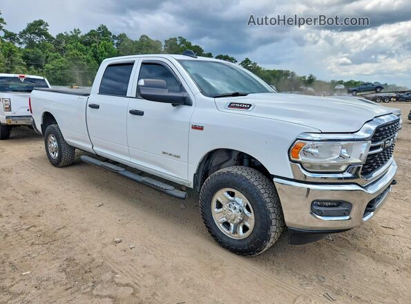 3C6UR5HJ7NG117022 2022 RAM 2500 Белый Вид спереди
