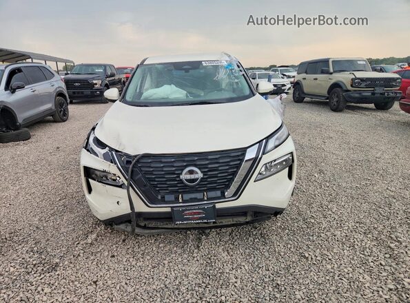 JN8BT3BA9PW407723 2023 NISSAN ROGUE White Вид ззаду