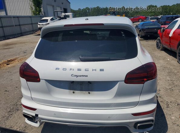 WP1AA2A22GLA04751 2016 PORSCHE CAYENNE White Vista interior delantera