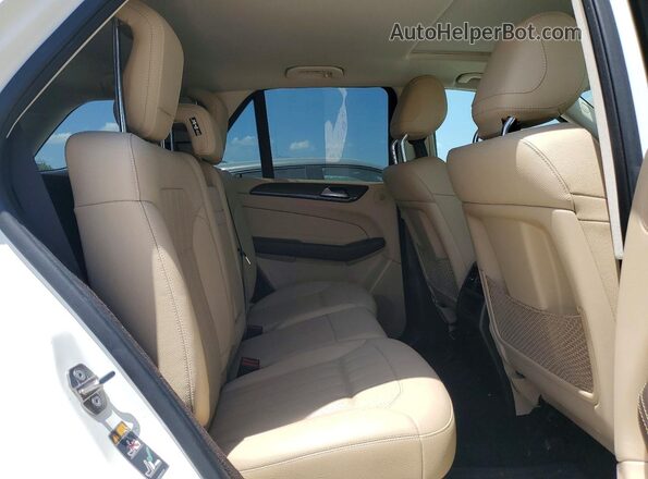 4JGDA5JB1JB048121 2018 MERCEDES-BENZ GLE White Widok komory silnika