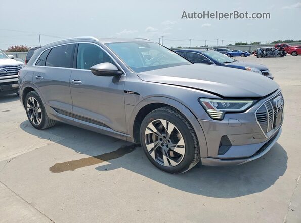 WA1AAAGE8MB020428 2021 AUDI E-TRON Gray Front view