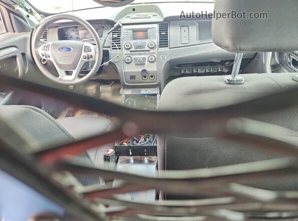 1FAHP2L82GG123009 2016 FORD TAURUS White Vista del cuadro de instrumentos