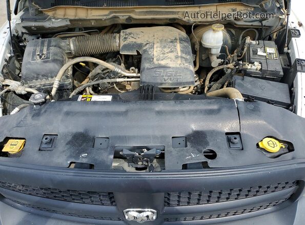 1C6RR6FG8KS672004 2019 RAM 1500 White Engine compartment view