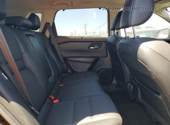 JN8BT3BA4NW043837 2022 NISSAN ROGUE Black ძრავის განყოფილების ხედი