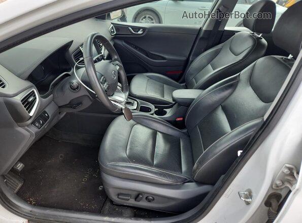 KMHC85LC2HU046566 2017 HYUNDAI IONIQ White Dashboard view