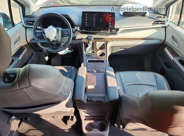 5TDKRKEC5NS128123 2022 TOYOTA SIENNA White Instrument cluster view