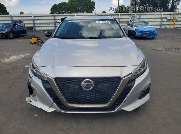 1N4BL4CV1KC146476 2019 NISSAN ALTIMA Silver Rear view