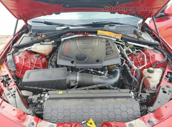 ZARFAECN1H7561781 2017 ALFA ROMEO GIULIA Red Engine compartment view