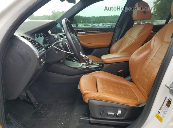 5UXTR7C54KLF25522 2019 BMW X3 Белый Вид панели приборов
