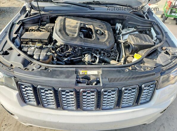 1C4RJEAG7JC323099 2018 JEEP CHEROKEE White VIN კოდის სტიკერის ხედი