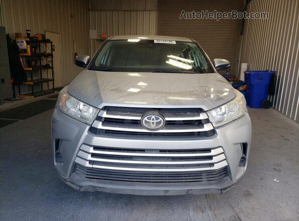 5TDZZRFH3JS257702 2018 TOYOTA HIGHLANDER Silver Rear view