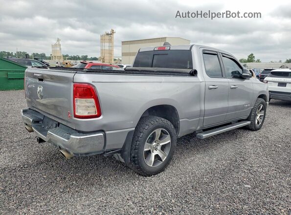 1C6RREBT6NN218964 2022 RAM 1500 Серебряный Передняя правая четверть