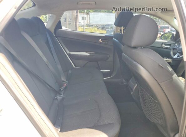 5XXGT4L31KG349818 2019 KIA OPTIMA Серебряный Вид задней части салона