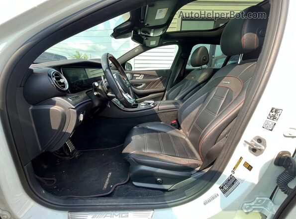 WDDZF6BB7KA625537 2019 MERCEDES-BENZ E-CLASS White Widok deski rozdzielczej