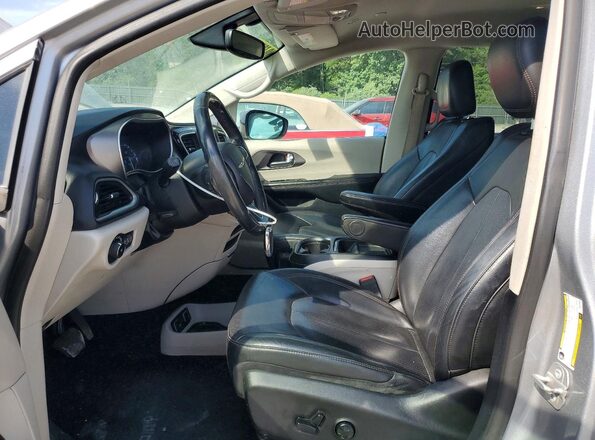 2C4RC1BG5LR279681 2020 CHRYSLER PACIFICA Silver წინა პანელის ხედი