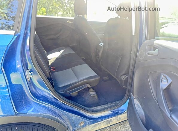 1FMCU9G95HUA55909 2017 FORD ESCAPE Blue წინა სალონის ხედი