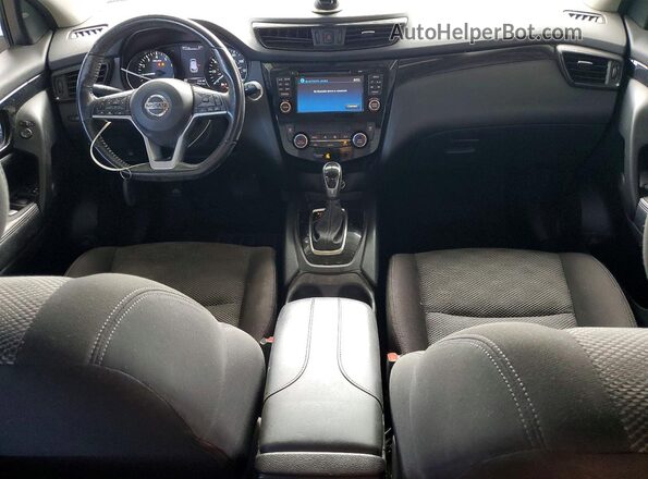 JN1BJ1CP2HW025918 2017 NISSAN ROGUE Black Widok zestawu wskaźników