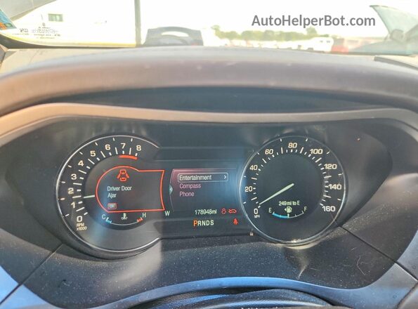 3LN6L2N94GR609280 2016 LINCOLN MKZ Black Rear seats view