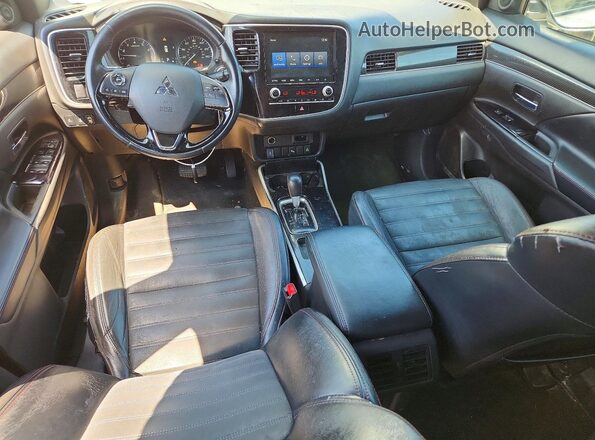 JA4AD3A3XLZ038624 2020 MITSUBISHI OUTLANDER White Instrument cluster view