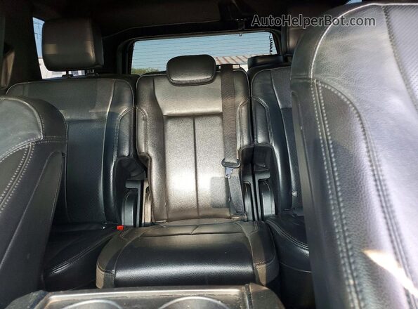 1FMJU1HT8JEA22096 2018 FORD EXPEDITION Red Вид задньої частини салону