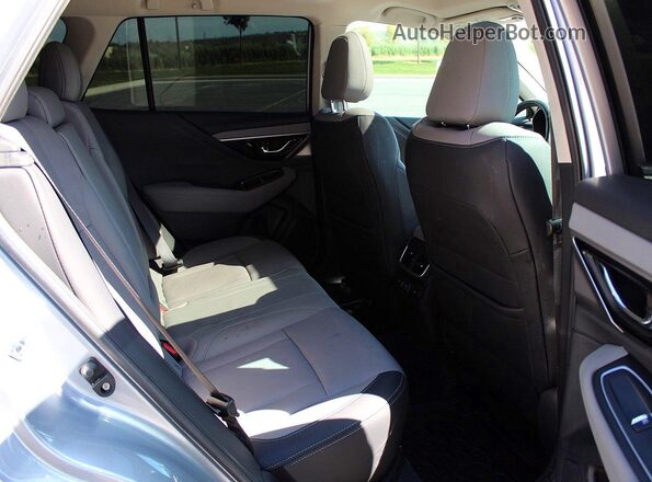 4S4BTANCXM3223378 2021 SUBARU OUTBACK Silver Vista interior delantera