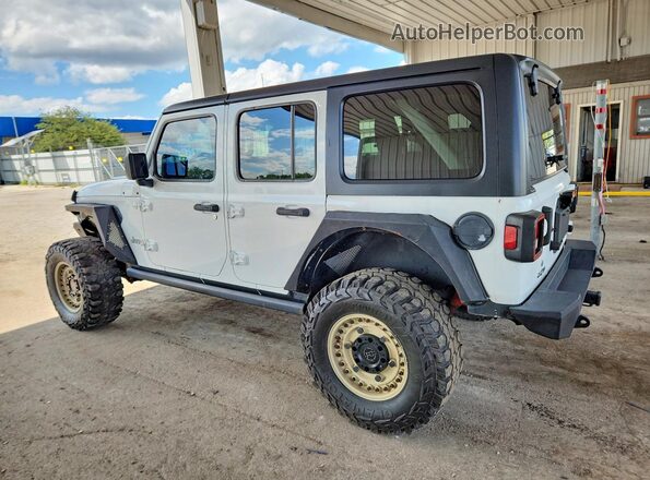 1C4HJXDG1JW122719 2018 JEEP WRANGLER White Tył prawy