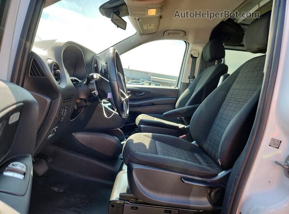 WD3PG2EA8G3093019 2016 MERCEDES-BENZ METRIS White Vista del salpicadero