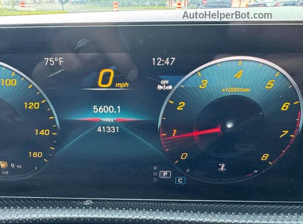 W1K3G4FB0MJ312642 2021 MERCEDES-BENZ A Charcoal Widok wnętrza z tyłu
