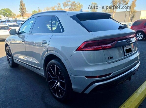 WA1EVAF17MD018808 2021 AUDI Q8 Бежевый Задняя правая четверть